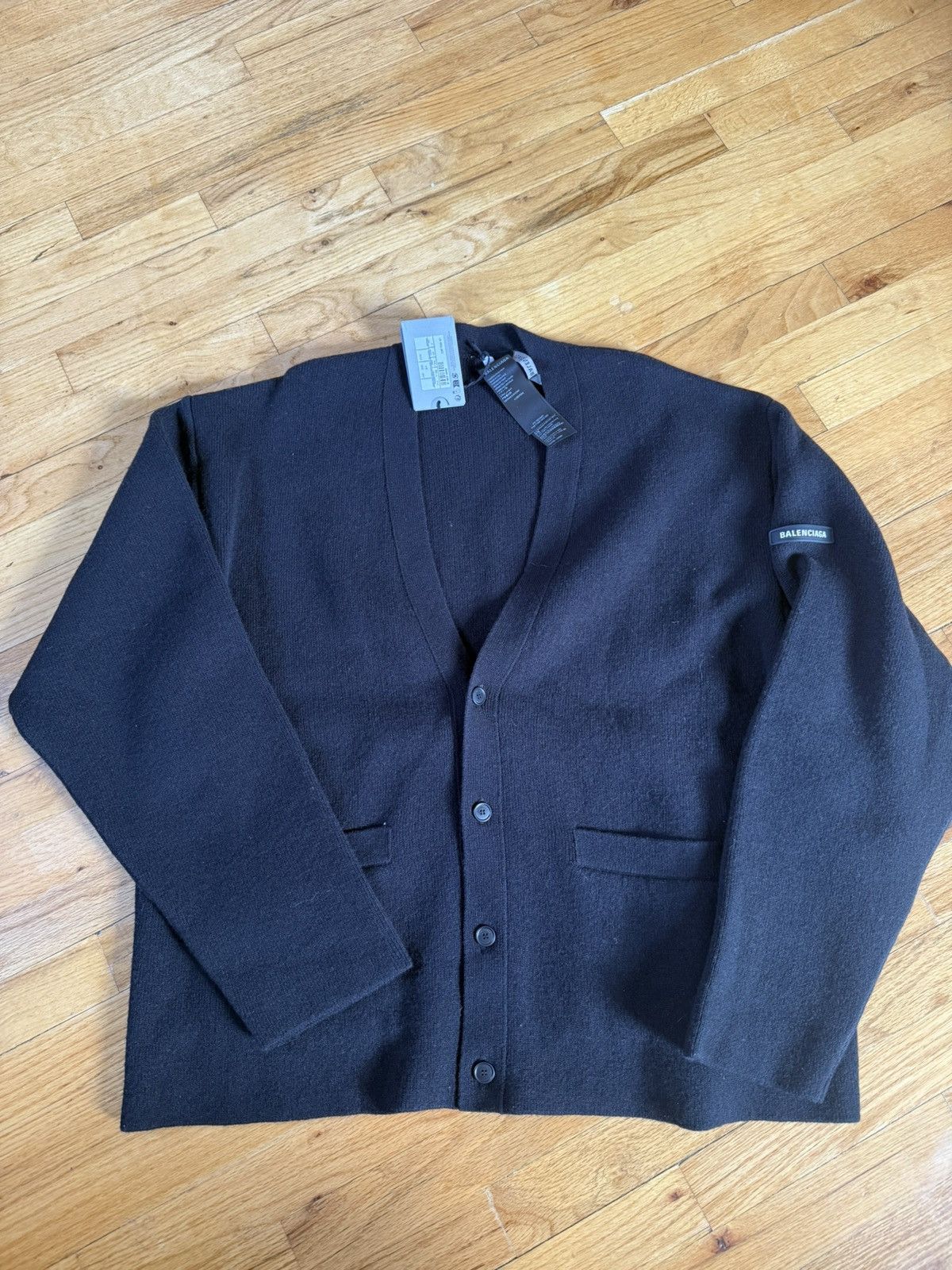 Balenciaga Balenciaga Cardigan Size US XL / EU 56 / 4 - 1 Thumbnail