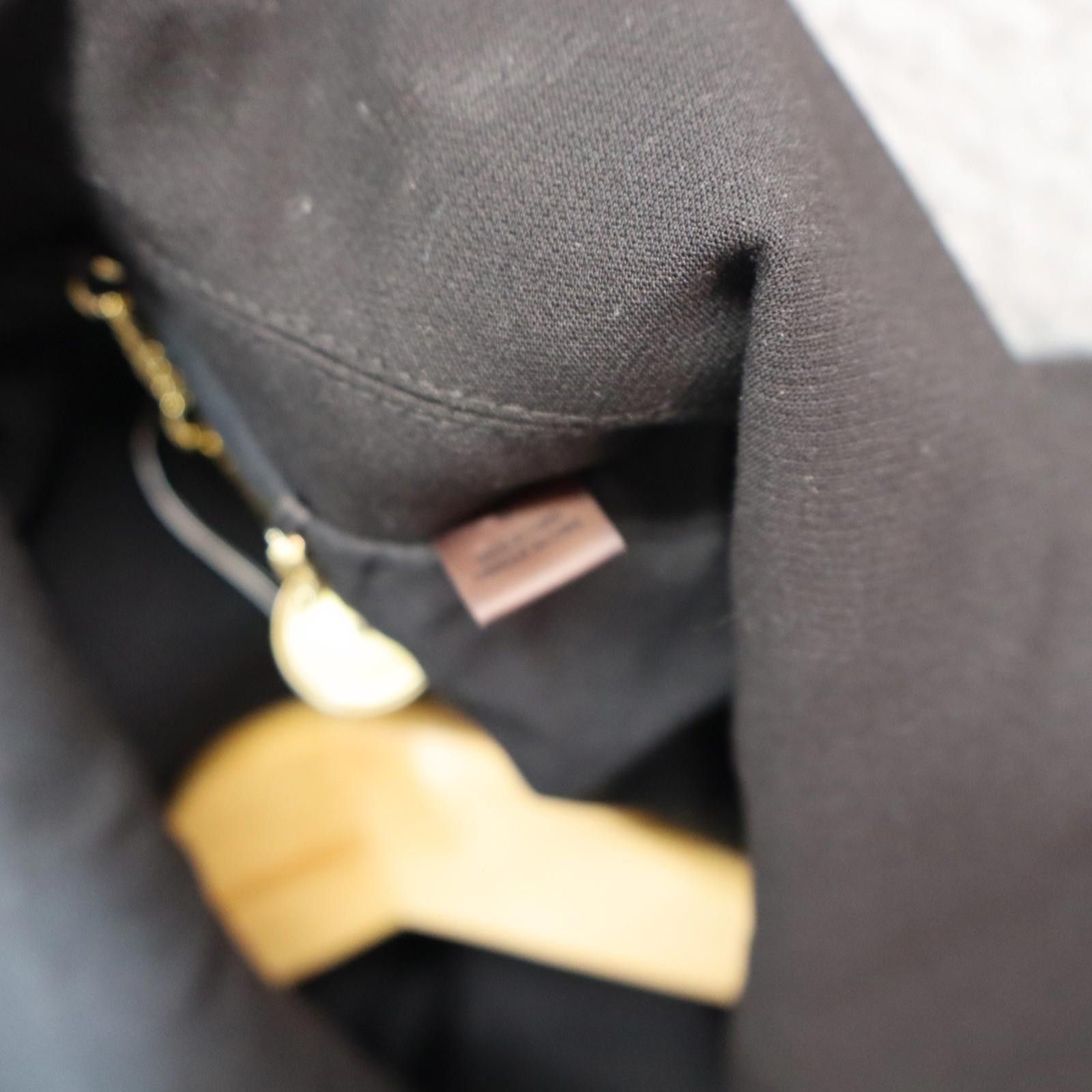 Elie Tahari Elie Tahari Blazer Size 8 Jacket Black Office Button Repair Size M / US 6-8 / IT 42-44 - 9 Thumbnail