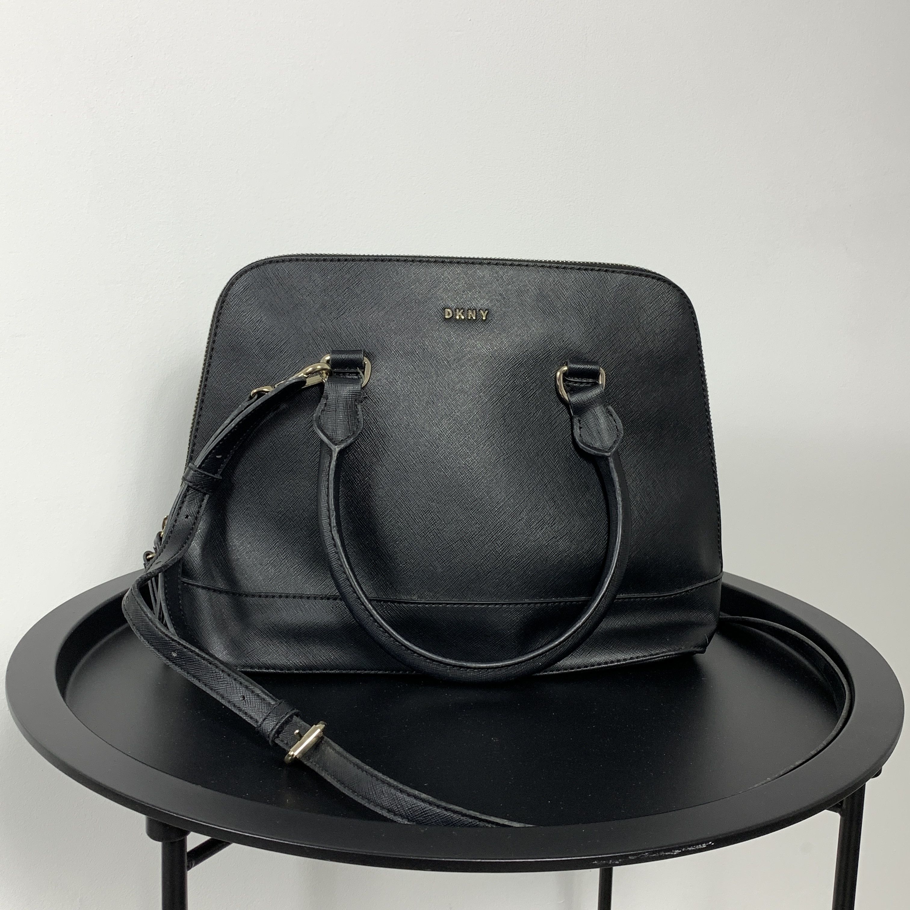 DKNY DKNY Donna Karan New York Black Shoulder Crossbody Bag Size ONE SIZE - 1 Thumbnail