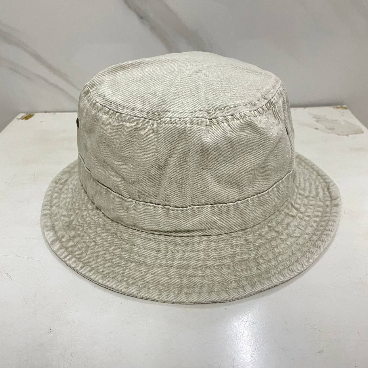 Vintage ⭐️SALE⭐️ VINTAGE BUCKET HAT Size ONE SIZE - 1 Thumbnail