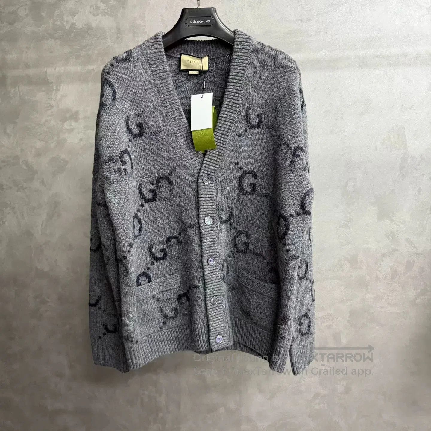 Gucci gucci gray floral pattern v-neck long sweater. Size US XXL / EU 58 / 5 - 1 Thumbnail