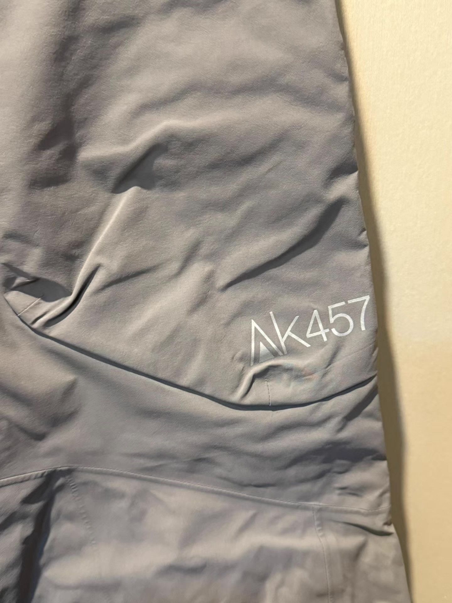 Burton Gray Multi-Pocket Casual Pants Size 34 Size US 34 / EU 50 - 3 Thumbnail