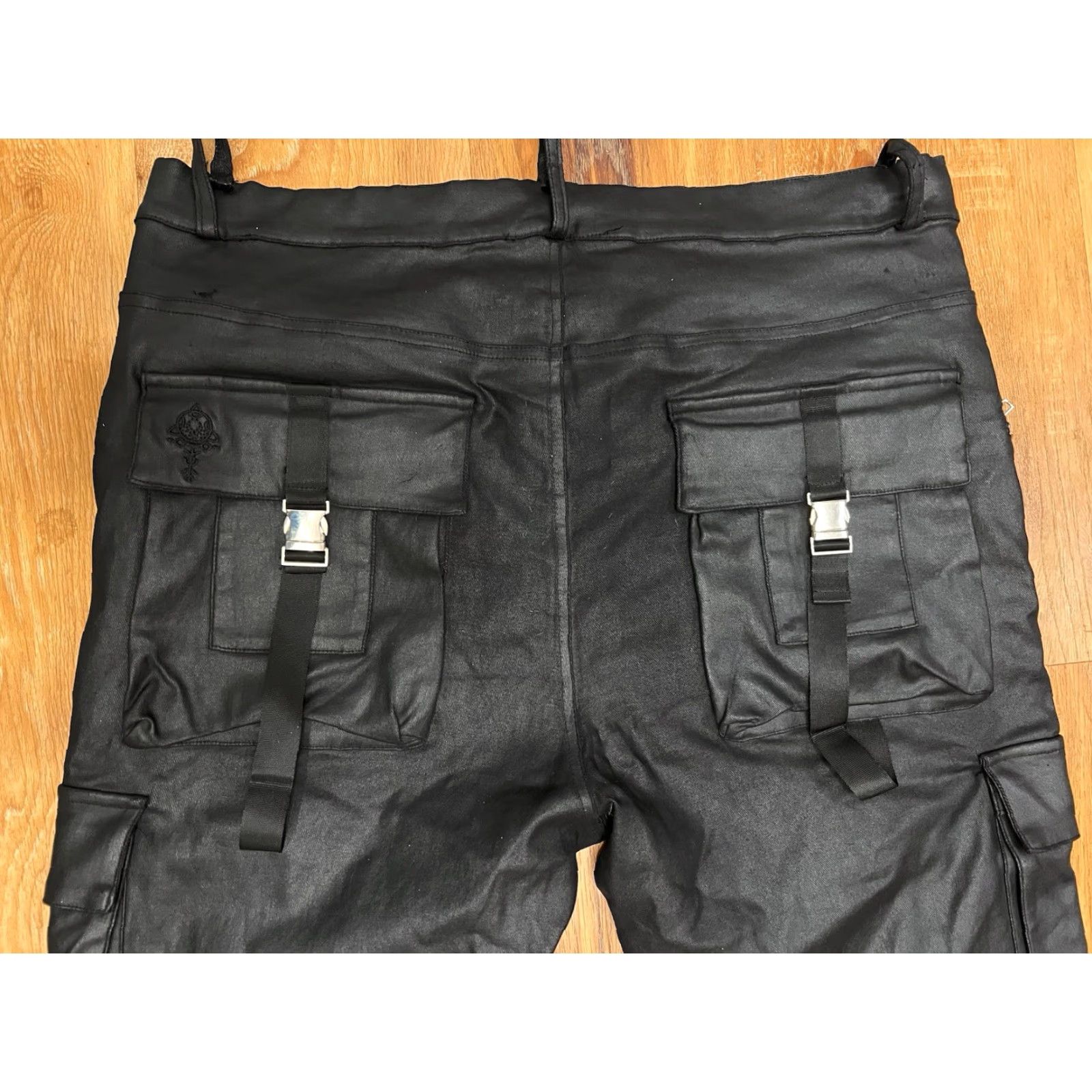 Vintage VINTAGE Eternal Men's Leather Black Cargo Pants M Goth Raver Skater 90s Biker Punk Rock City Horror Halloween Dress Pants Size US 31 - 6 Thumbnail