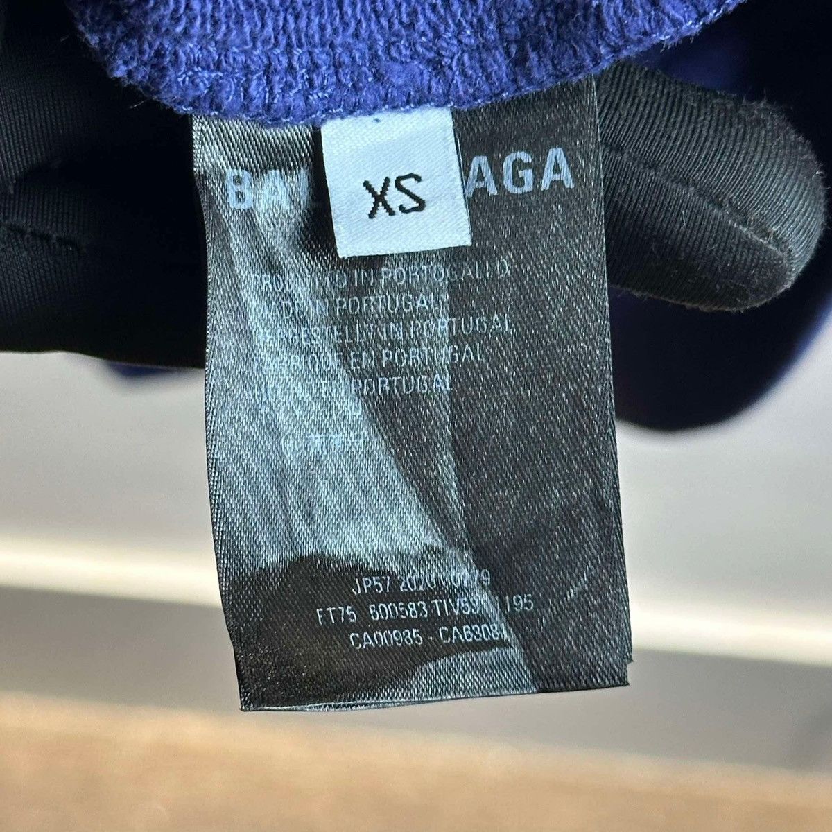 Balenciaga BALENCIAGA WAVE HOODIE Size US XS / EU 42 / 0 - 6 Thumbnail
