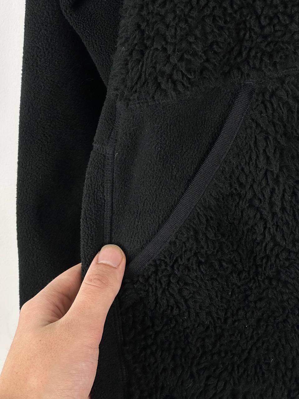 Uniqlo × White Mountaineering Uniqlo White Mountaineering Black Hooded Fleece Jacket Size US XL / EU 56 / 4 - 7 Thumbnail