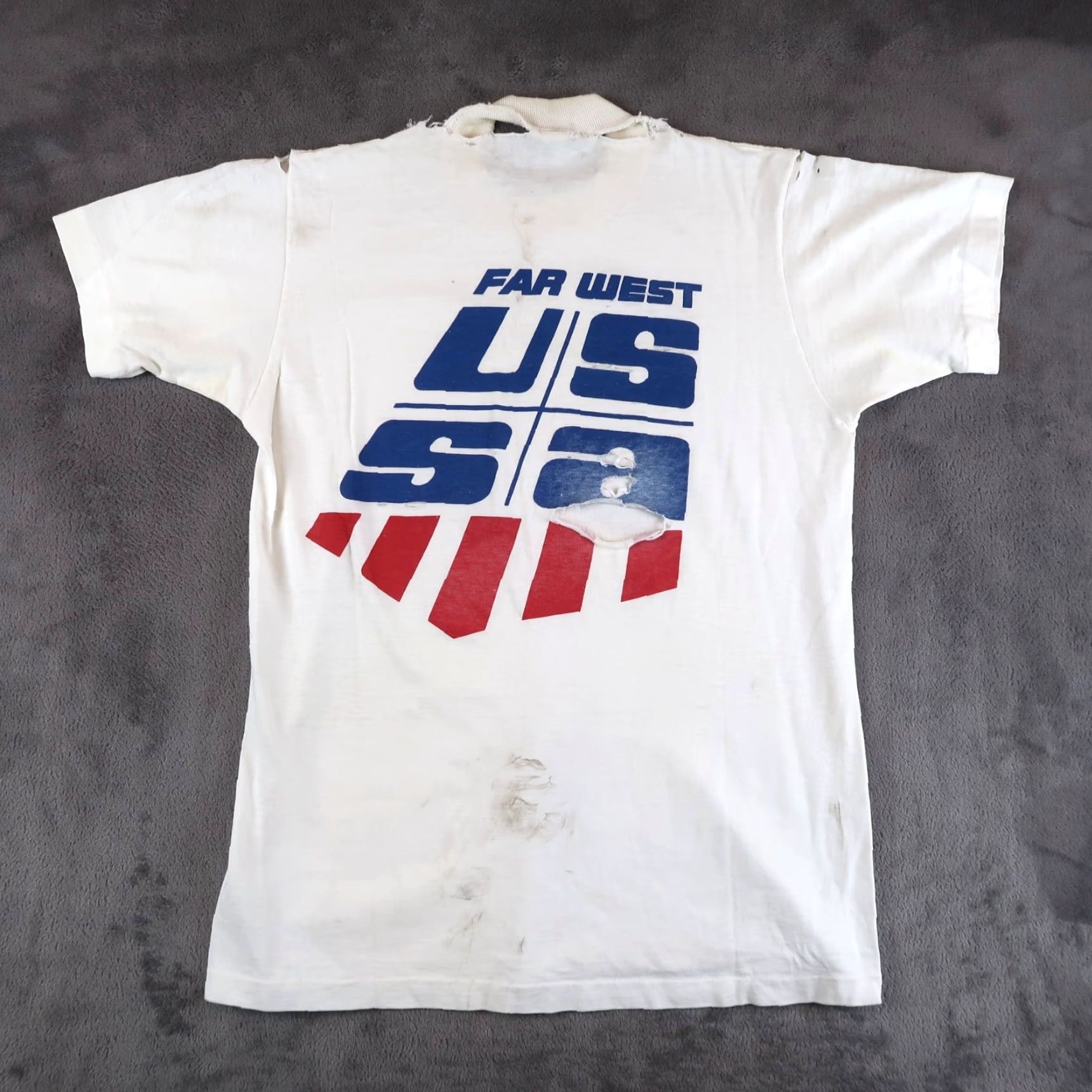 Vintage VINTAGE TownCraft T-Shirt Shirt Men S White 1960s USA Distressed Thrashed 60s Retro England Far West Theme Mens Size US S / EU 44-46 / 1 - 2 Thumbnail