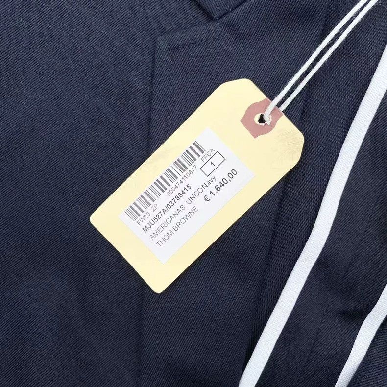 Thom Browne Thom Browne size1 Double-breasted gold buttoned suit Size 36S - 7 Thumbnail