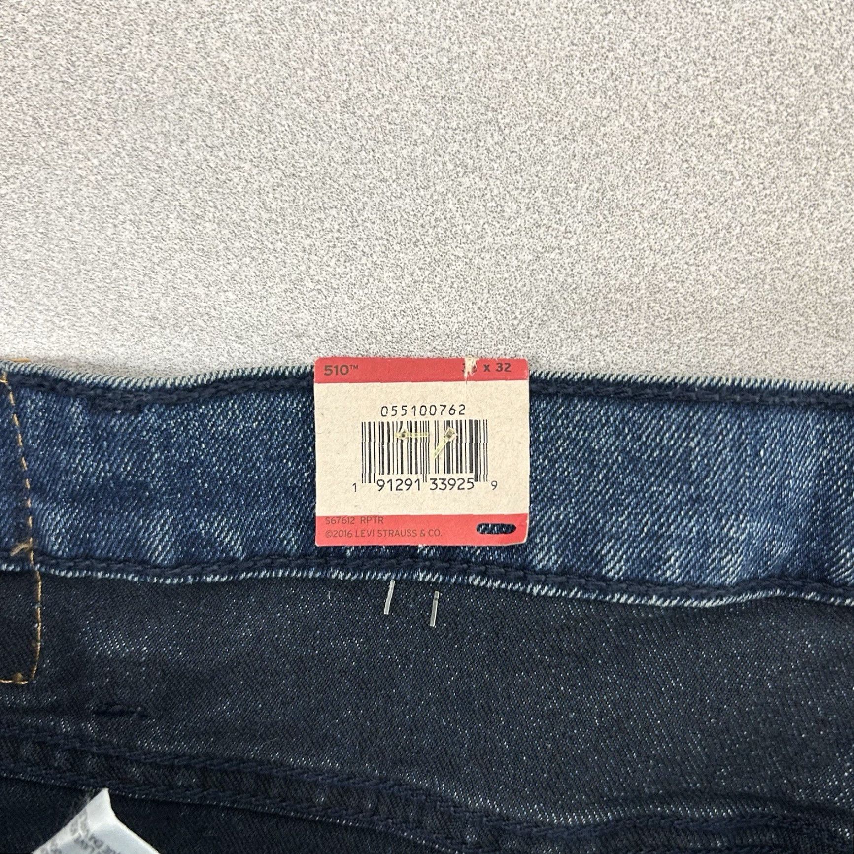 Levi's Levi's 510 Jeans Men 44x32 Blue Skinny Fit Medium Wash Denim Stretch Regular Size US 44 / EU 60 - 6 Thumbnail