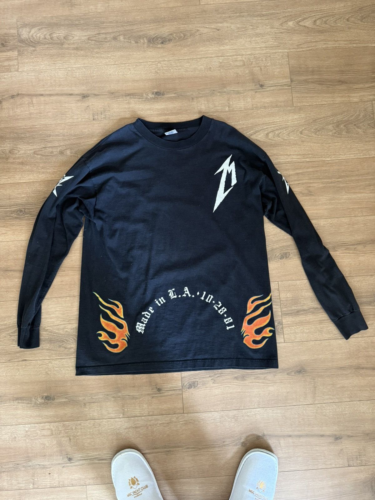 Vintage Vintage Metallica 15 year anniversary long sleeve Size US XL / EU 56 / 4 - 1 Thumbnail