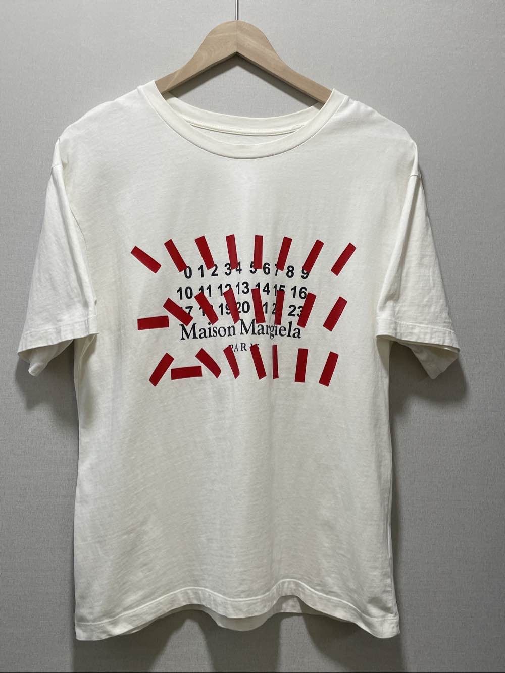 Maison Margiela Maison Margiela Tape Print T-Shirt Size 38 Size XS / US 0-2 / IT 36-38 - 1 Thumbnail
