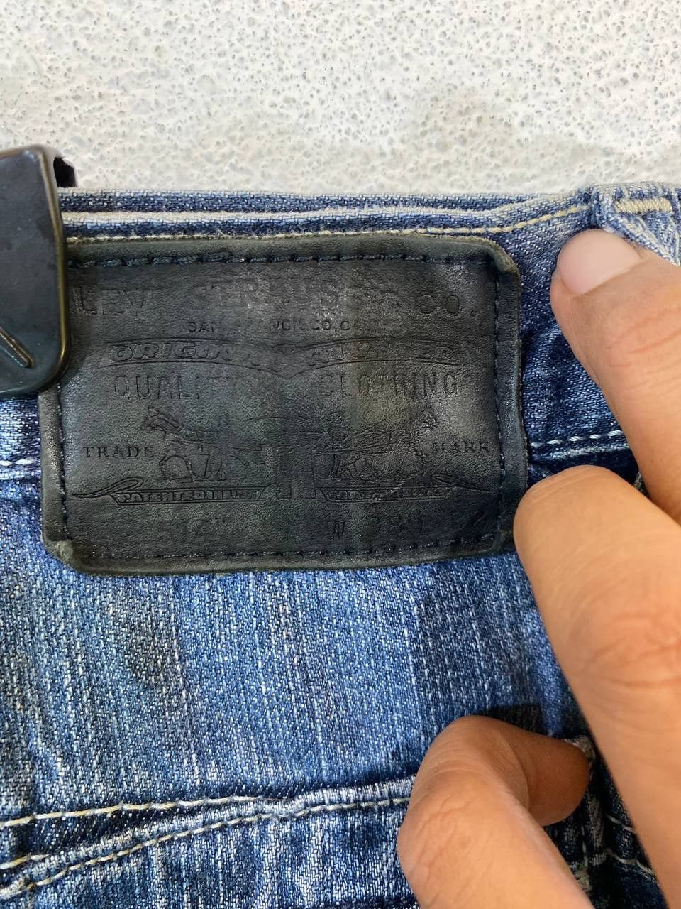 Levi's vintage levis 514 distressed denim bondage style Size US 41 - 4 Thumbnail