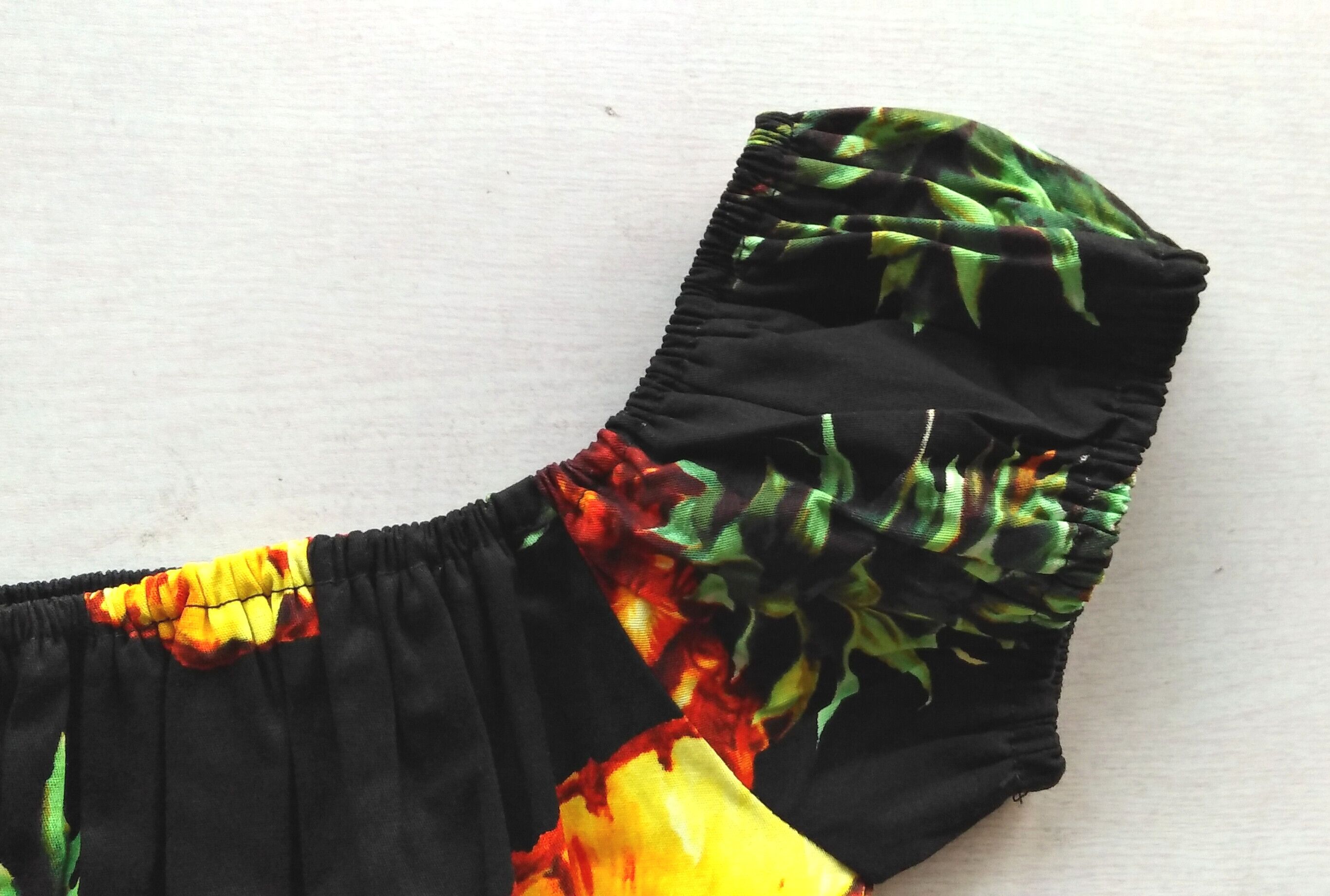 Other Women tops pineapple print off shoulder slim fit Size XL / US 12-14 / IT 48-50 - 4 Thumbnail