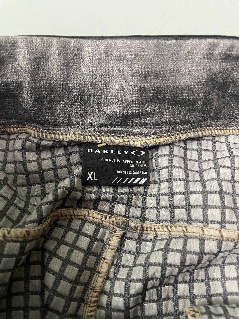 Oakley OAKLEY VINTAGE RARE🦾 Size US 36 / EU 52 - 5 Thumbnail