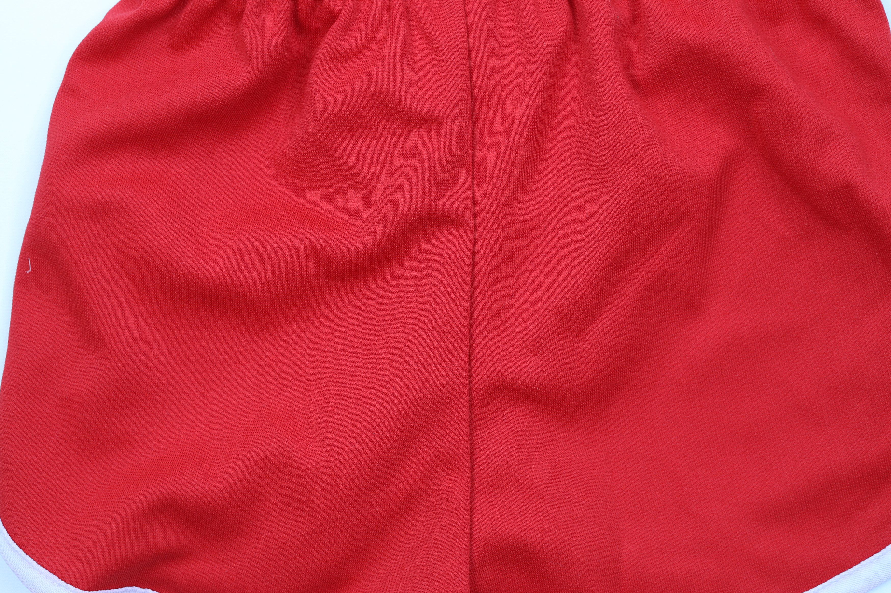 Vintage Deadstock Vintage 70s Streetwear Knit Short Shorts Red USA Size US 30 / EU 46 - 10 Thumbnail