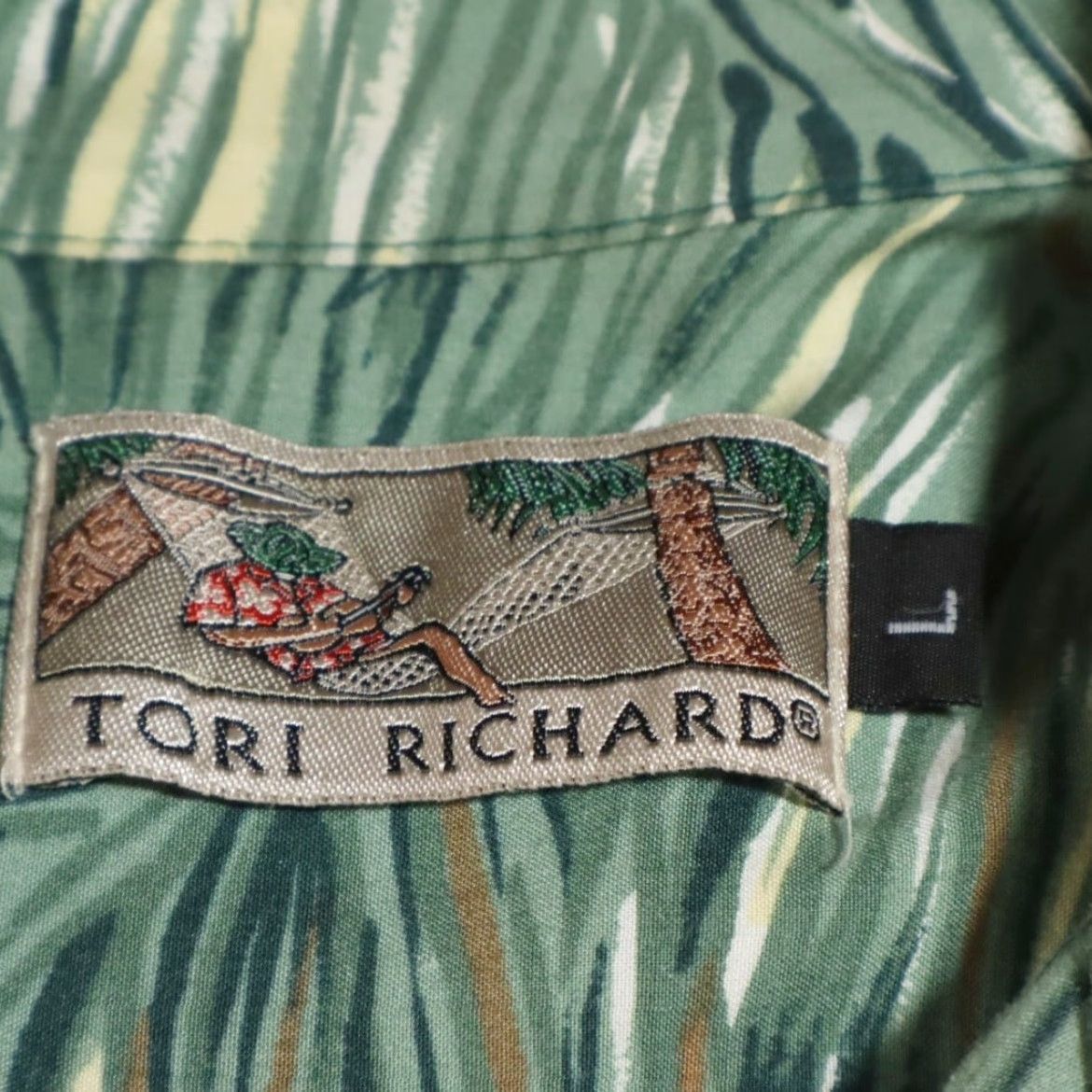 Tori Richard VINTAGE Tori Richard Shirt Mens L Hawaiian Viscose All Over Print Button Up Size US L / EU 52-54 / 3 - 5 Thumbnail