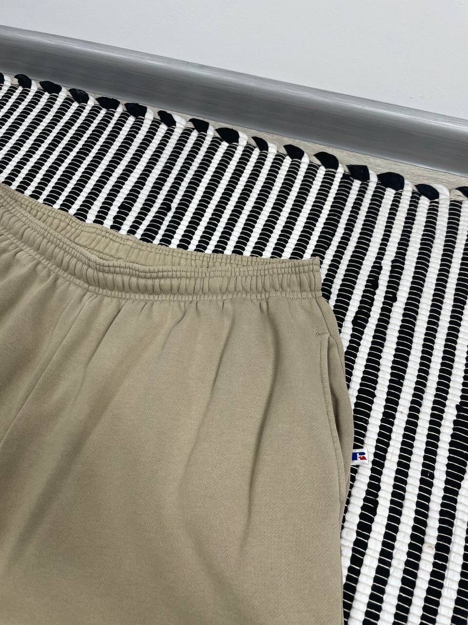 Russell Athletic Vintage Russell Athletic Baggy Sweatpants Y2K Size US 34 / EU 50 - 5 Thumbnail
