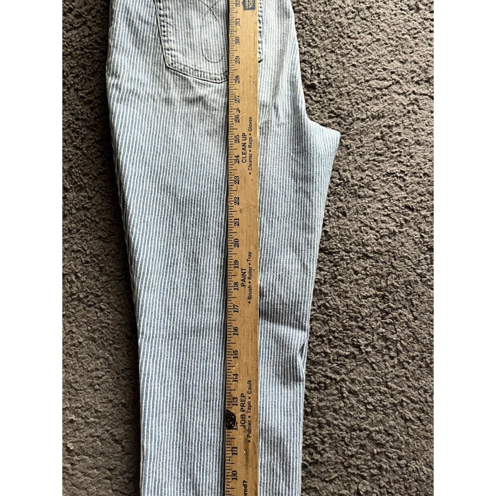 Calvin Klein Calvin Klein Jeans Woman’s Striped Blue White Skinny 31 Regular Size 31 Slimming Button Zipper Womens Clothing Size 24" / US 00 / IT 34 - 7 Thumbnail