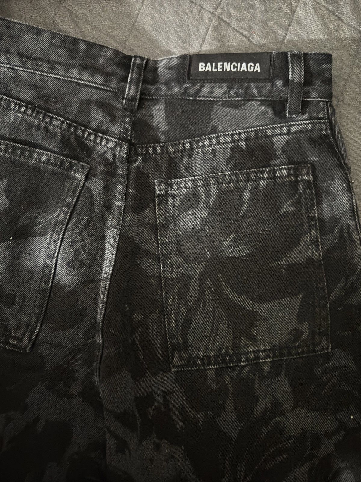 Balenciaga Floral Balenciaga Jeans Size US 26 / EU 42 - 7 Thumbnail