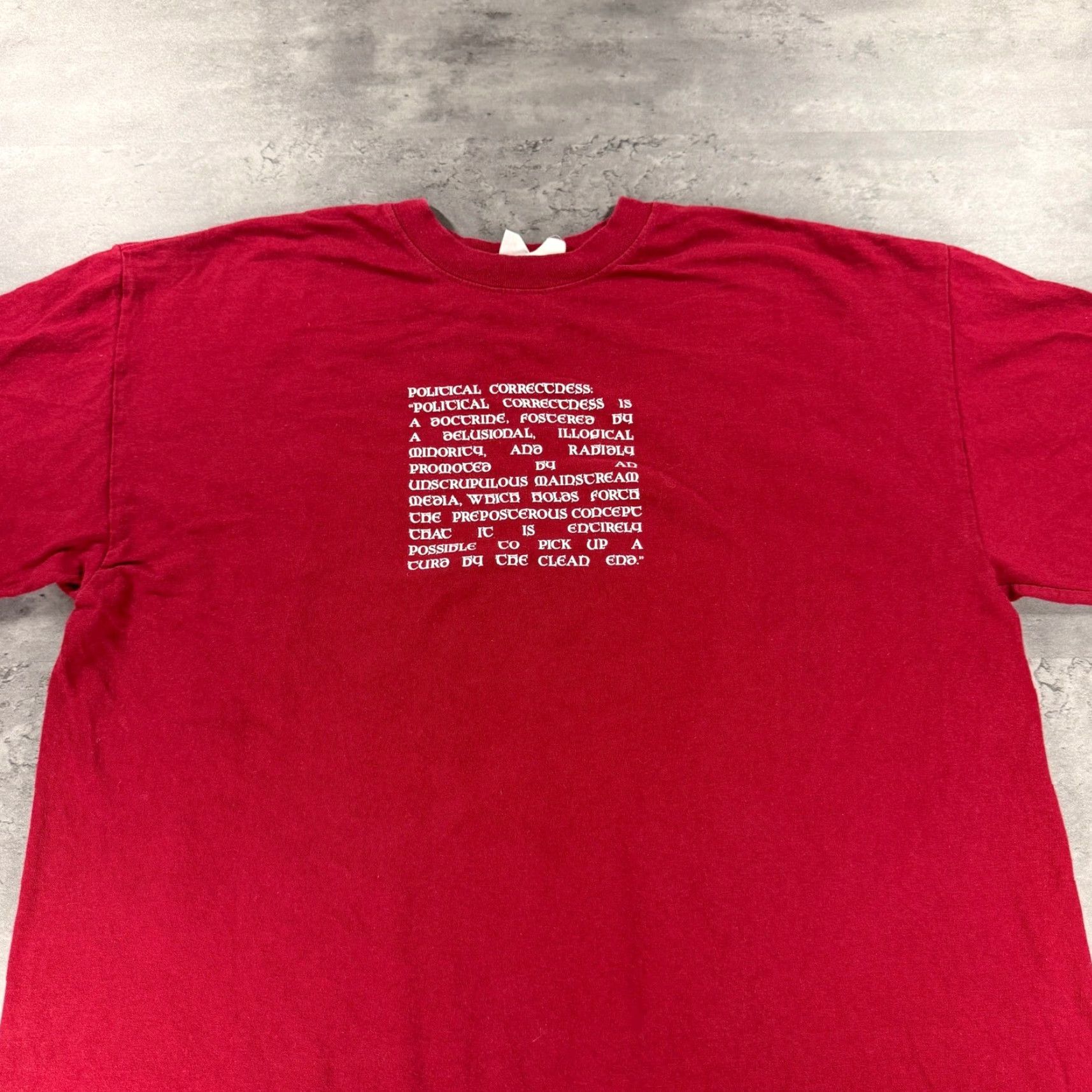 Hanes VINTAGE 90s Comedy Script T Shirt Red Hanes Nano-T Mens M Graphic Print Shirt Size US M / EU 48-50 / 2 - 2 Thumbnail