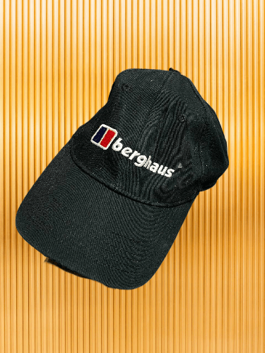 Berghaus Berghaus Big Logo Gorpcore Outdoor Life Hat Size ONE SIZE - 1 Thumbnail