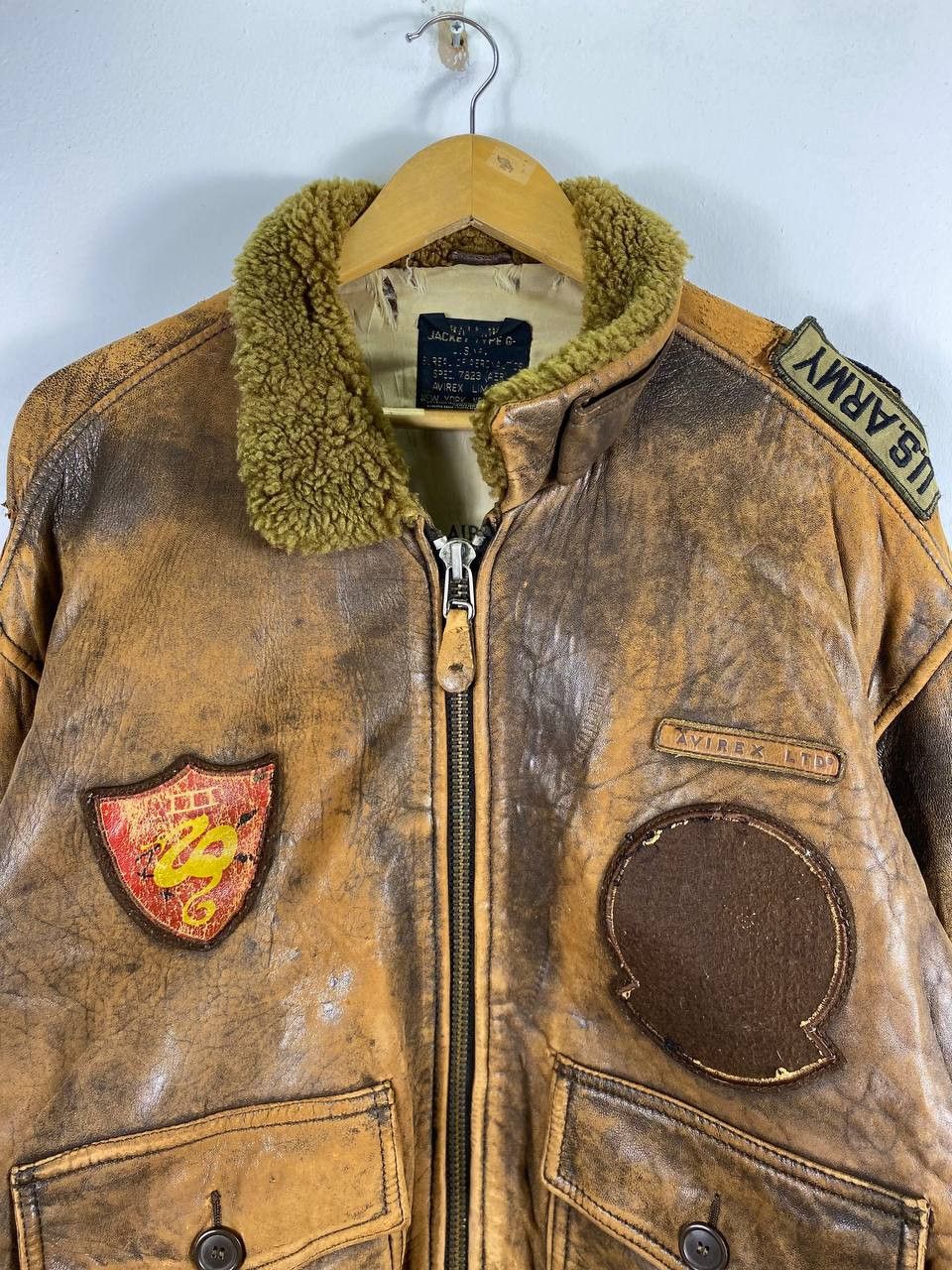 Avirex vintage avirex us air force leather jacket distressed Size US M / EU 48-50 / 2 - 2 Thumbnail