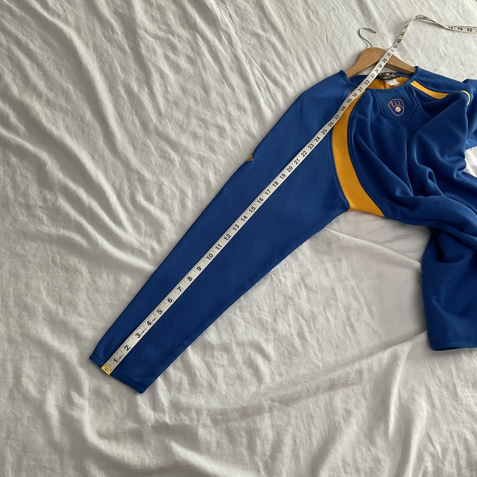 Cooperstown Collection VTG y2k Milwaukee Brewers embroidered long sleeve pullover M Size US M / EU 48-50 / 2 - 7 Thumbnail