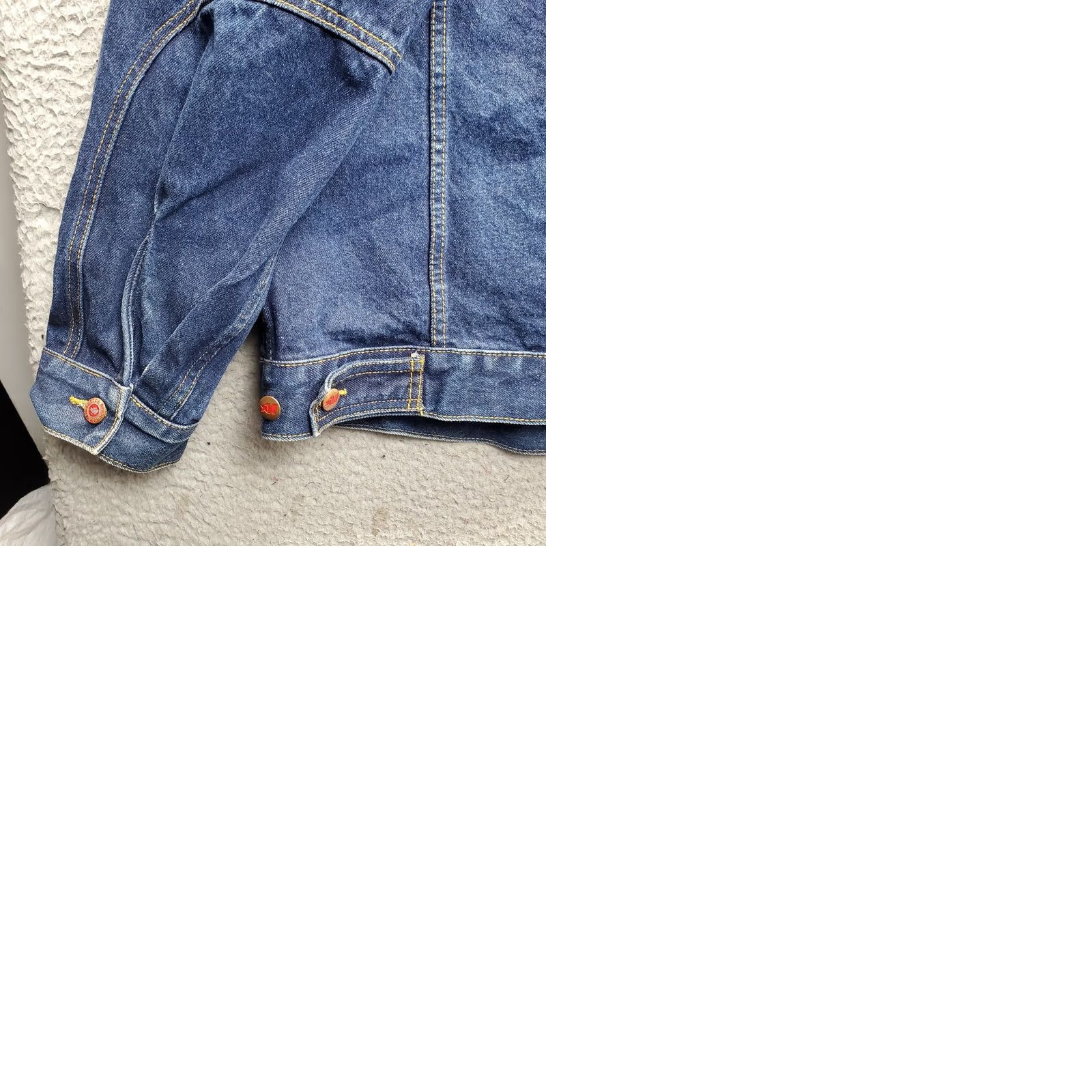 Vintage VINTAGE Mecca Jean Jacket Mens Large Blue Denim Hip Hop Graphic Patch Streetwear Jacket Size US 33 - 10 Thumbnail