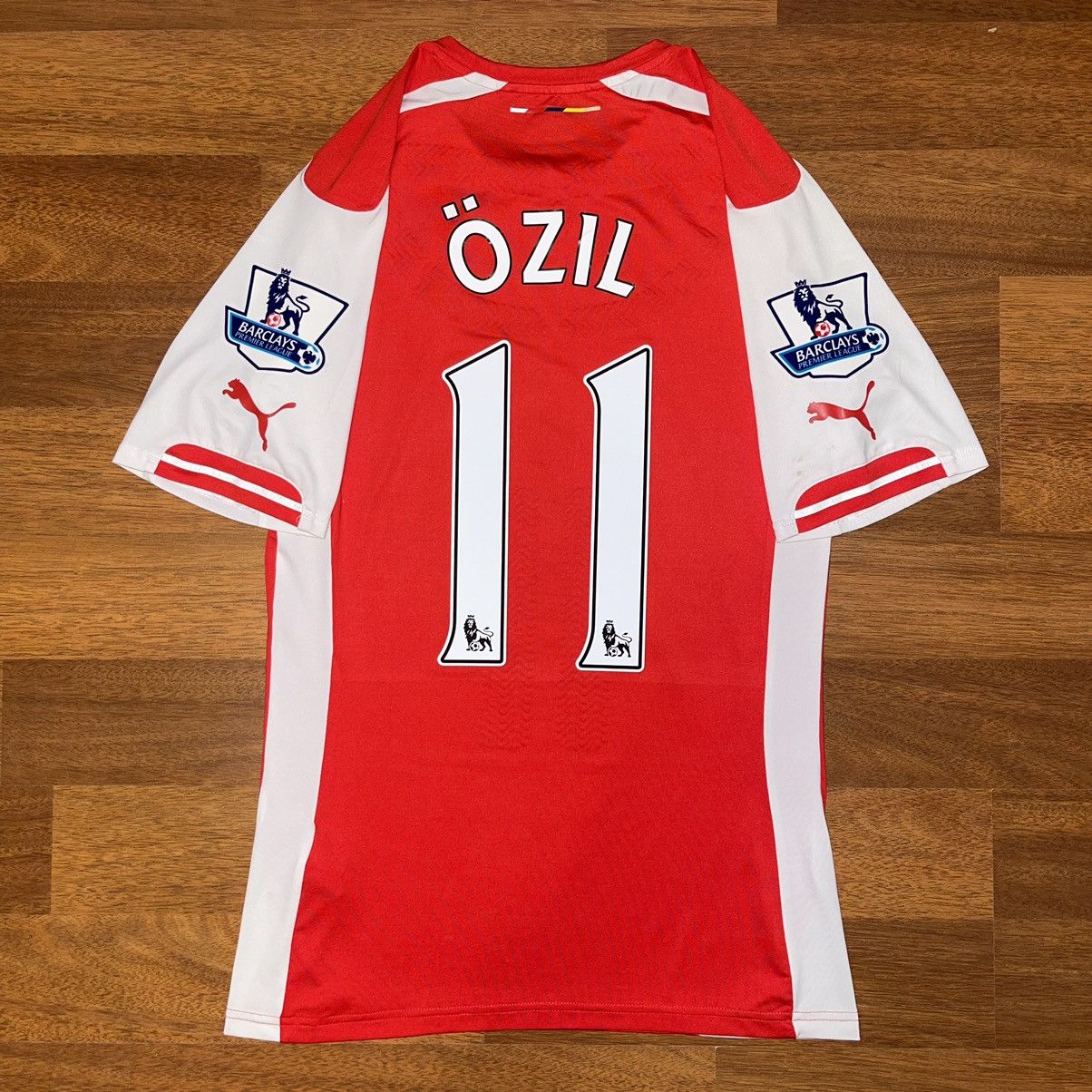 image of Arsenal Puma 2014/2015 Football Player Issue Jersey 11 Ozil in Red, Men's (Size XL)