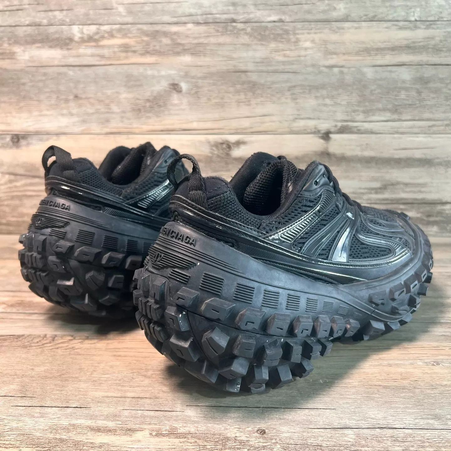 Balenciaga Balenciaga Defender Black 42 98 New Size US 9 / EU 42 - 3 Thumbnail