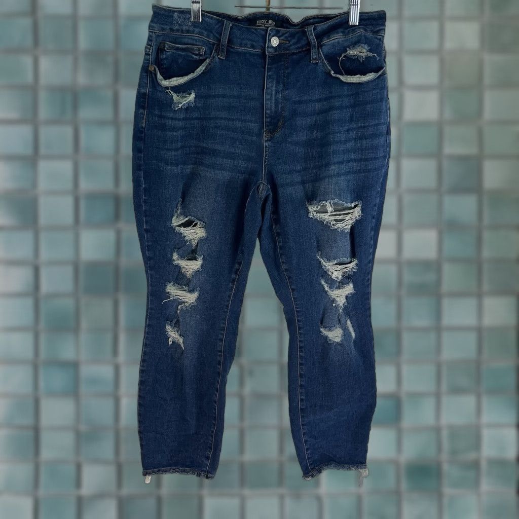 Vintage Judy Blue Park Ridge High Rise Boyfriend Denim Jeans Womens 16W 36X27 Distressed Blue Denim Jeans Bohemian City Preppy 90s Womens Jeans (16W) Size 38" / US 16 / IT 52 - 1 Thumbnail
