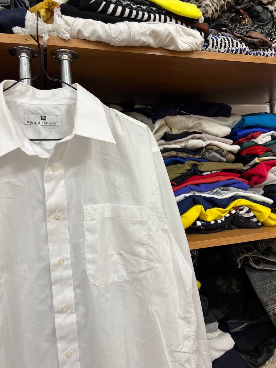 Balmain Vintage Balmain Basic Button Up Shirt Luxury Size US L / EU 52-54 / 3 - 3 Thumbnail