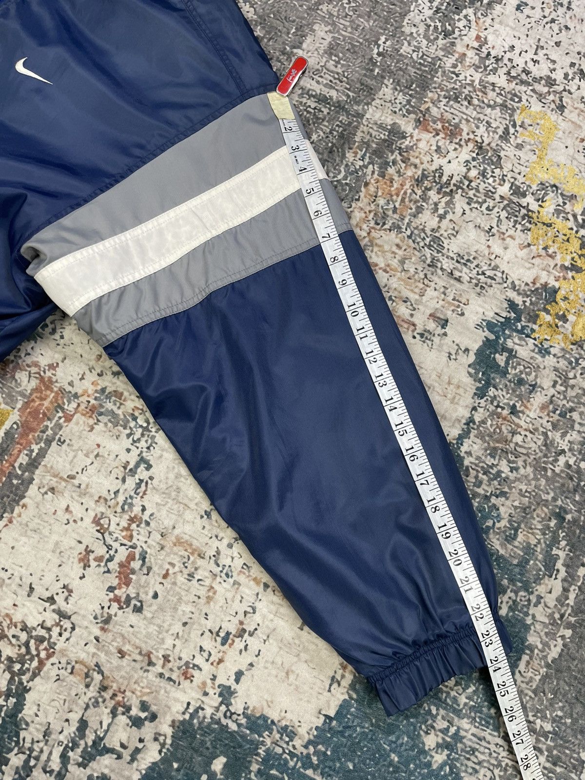 Nike Vtg 90s Nike Navy Big Logo Spell Out Parka Jacket Size US L / EU 52-54 / 3 - 13 Thumbnail