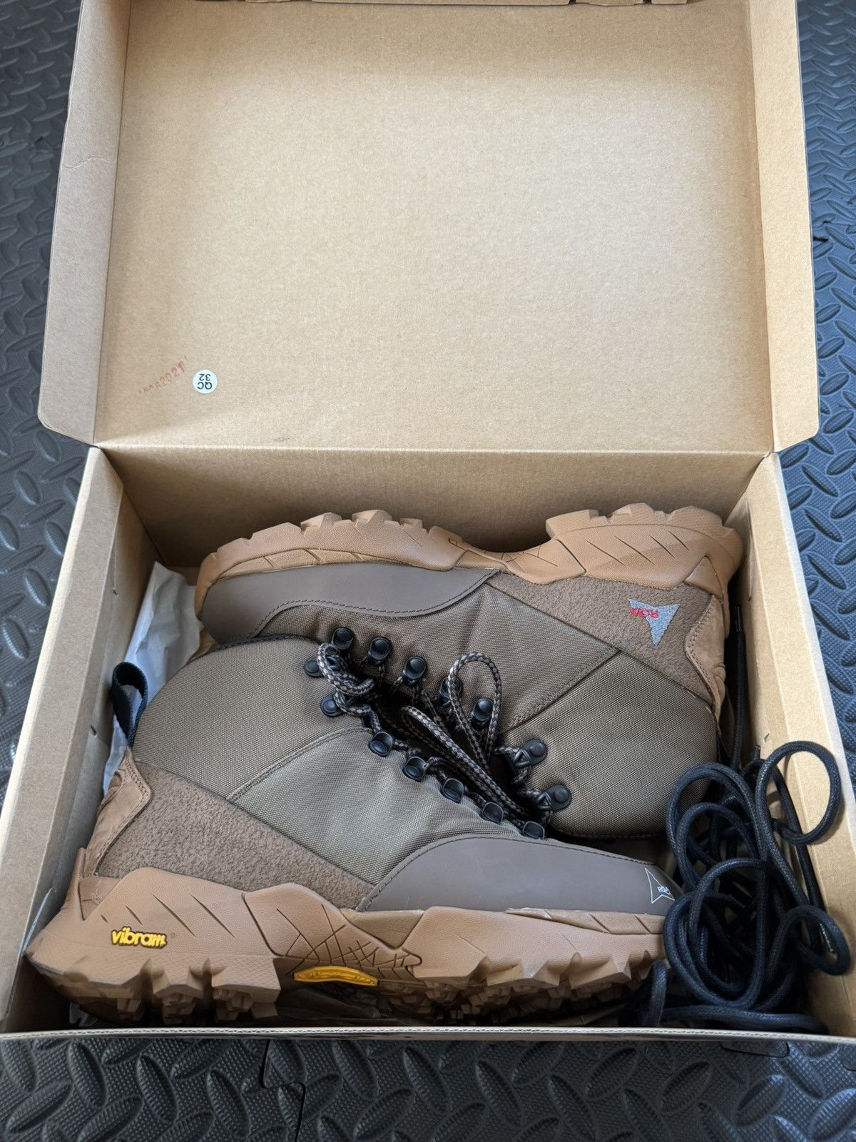 ROA ROA Andreas Nylon READ DESC Size US 9 / EU 42 - 13 Thumbnail