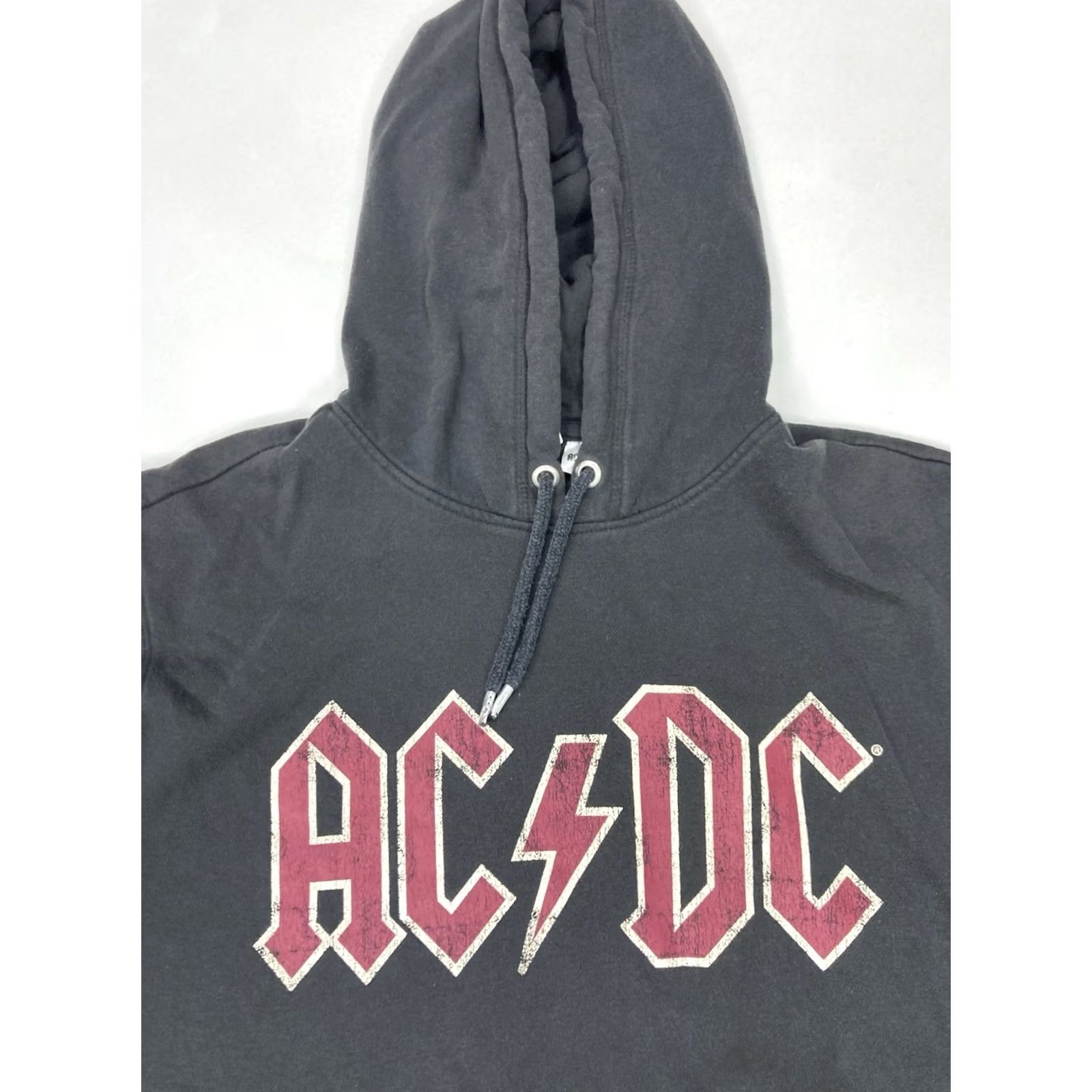 H&M VINTAGE H&M ACDC Back In Black Tour Graphic Pullover Hoodie Women Large Black Music Size L / US 10 / IT 46 - 2 Thumbnail