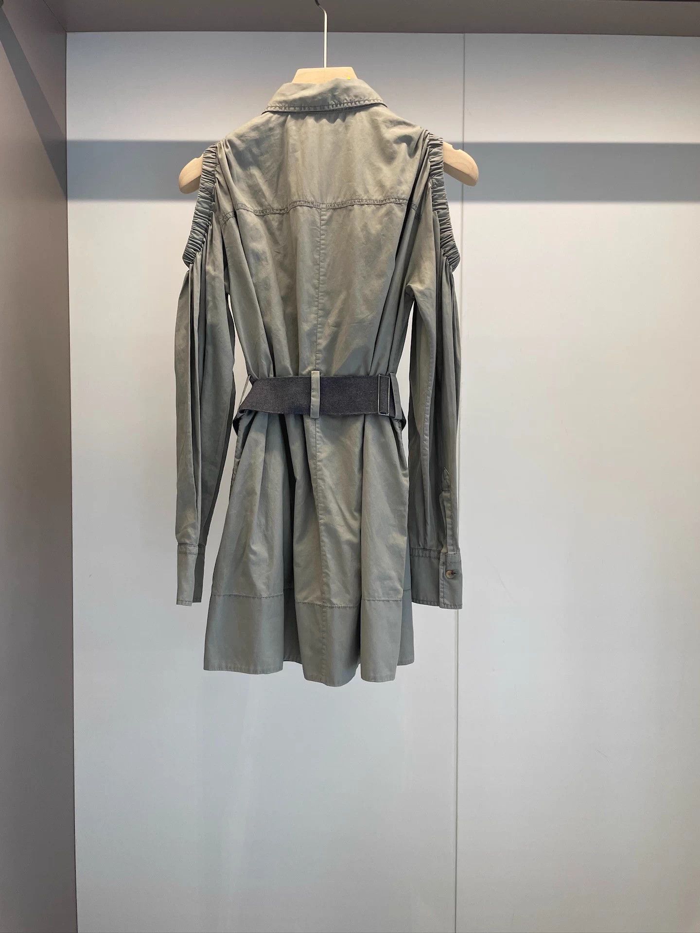 Brunello Cucinelli BC military green cotton off-shoulder shirt XS Size XS / US 0-2 / IT 36-38 - 2 Thumbnail