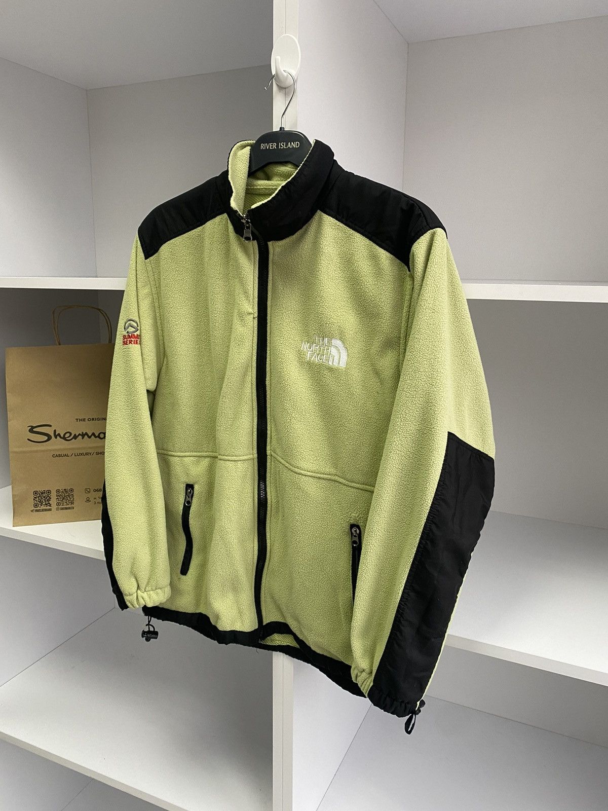 The North Face × Vintage Vintage The North Face Summit Gore Tex 2 in 1 Jacket Size US M / EU 48-50 / 2 - 14 Thumbnail