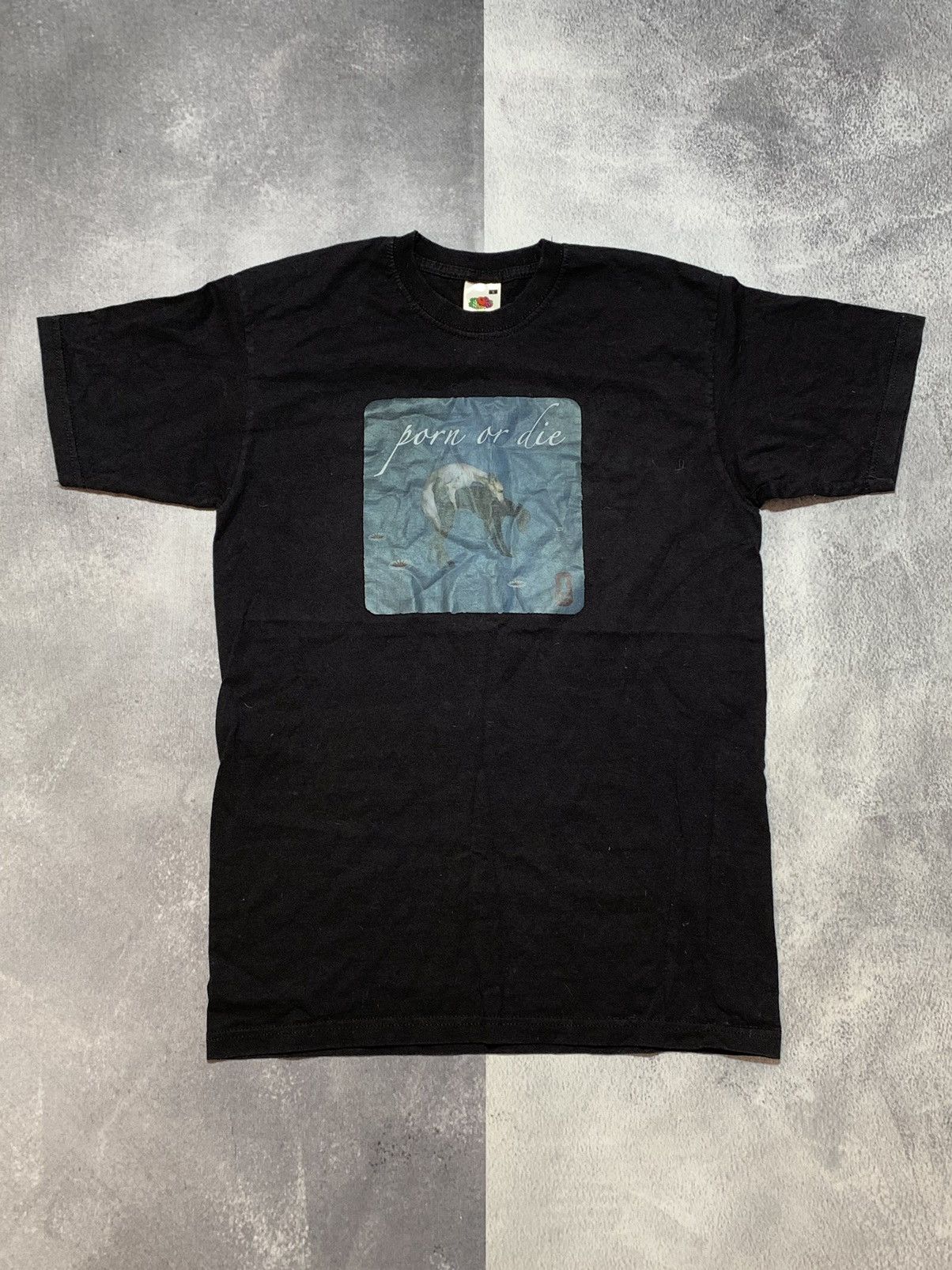 Vintage Vintage Y2K “ Porn or die “humour tee big logo size S Size US S / EU 44-46 / 1 - 1 Thumbnail