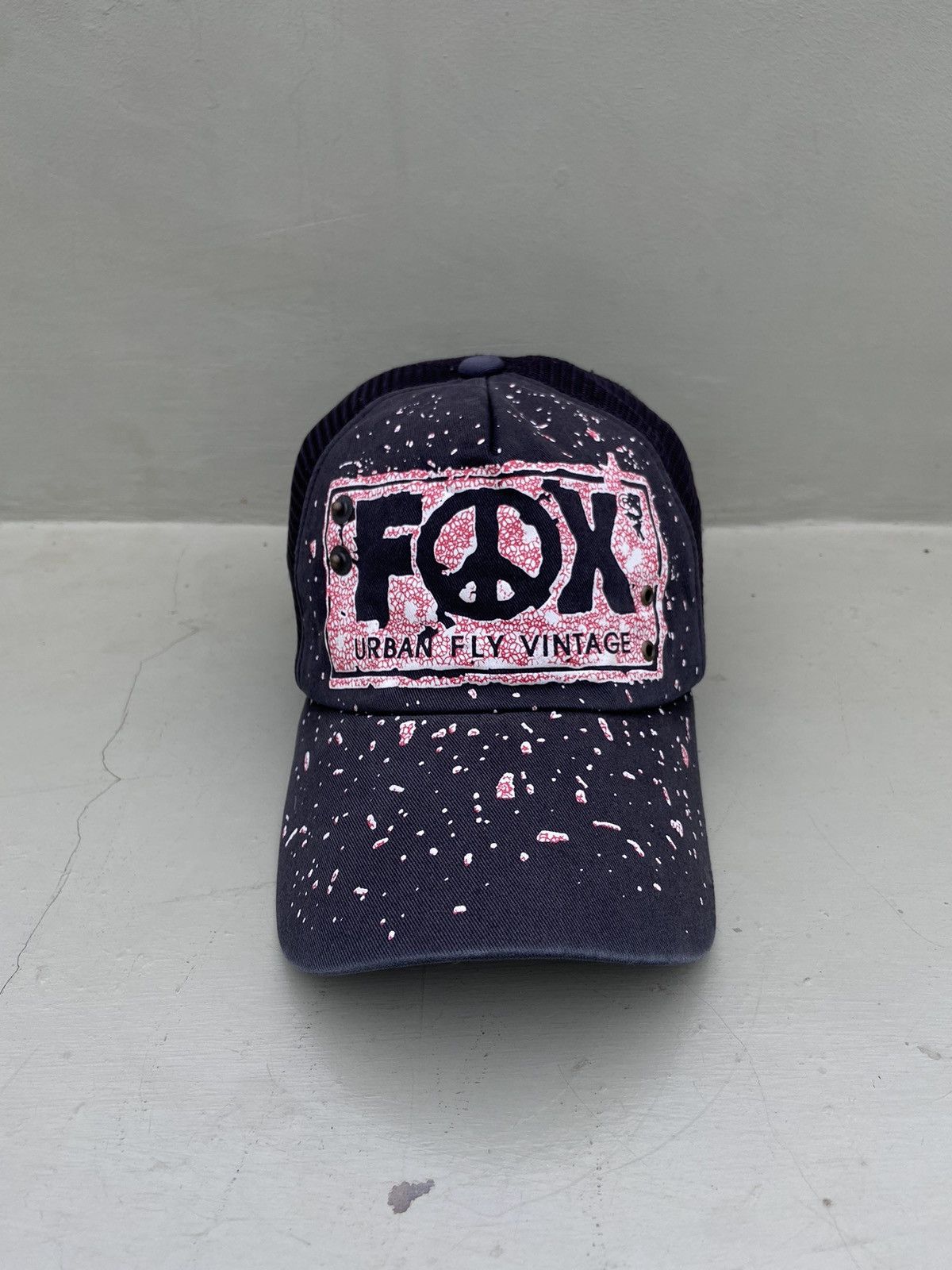 If Six Was Nine 2000s FOX CAMBRIDGE trucker hat Size ONE SIZE - 2 Thumbnail