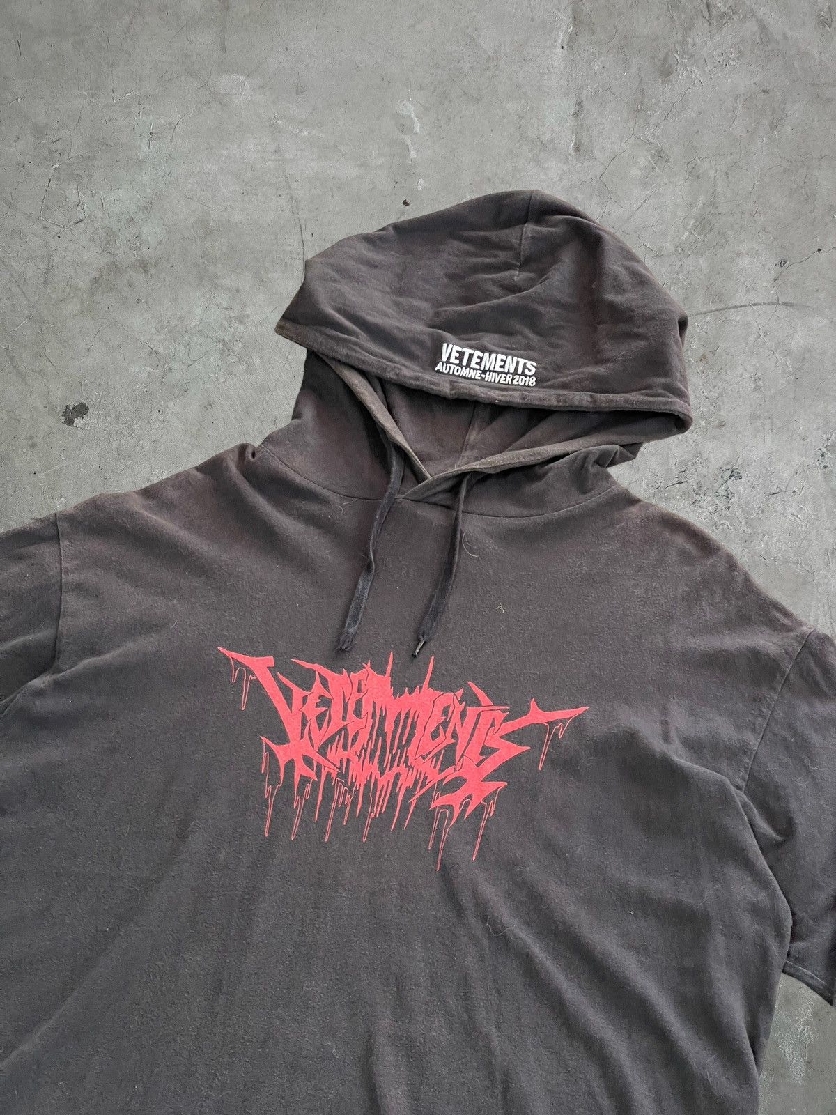 Vetements FW/18 Vetements Metal Tour Hoodie Size US L / EU 52-54 / 3 - 5 Thumbnail