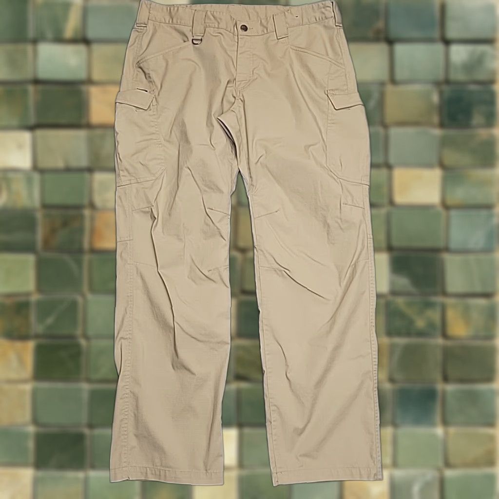 Vintage CQR Tactical Pants Womens 14 L Khaki Ripstop Cargo Flat Front Outdoor Work Pants Womens 14 Long Beige Cargo Workwear USA Outdoor Benign Womens Size 36" / US 14 / IT 50 - 1 Thumbnail