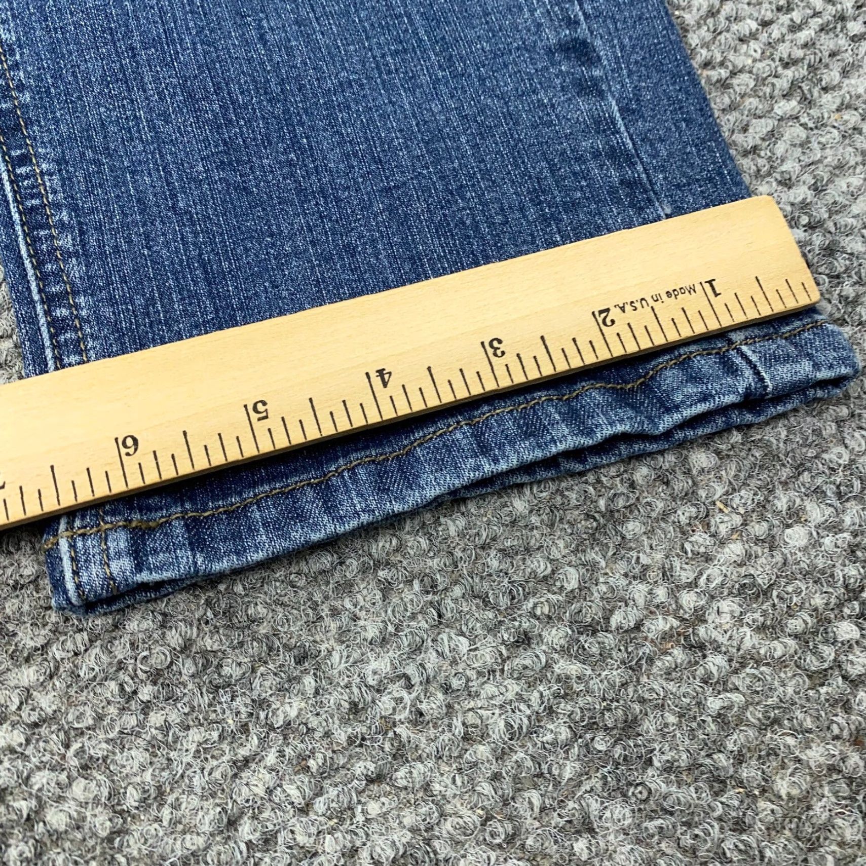 White House Black Market White House Black Market Blanc Womens Jeans Size 10 Blue Low Rise Distressed Size 34" / US 12 / IT 48 - 6 Thumbnail