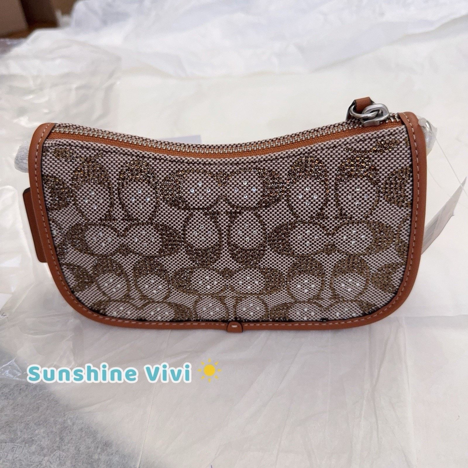 Coach NWT Coach Swinger 20 Bag Chain Crystal CW568 BURNISHED Amber Size ONE SIZE - 3 Thumbnail