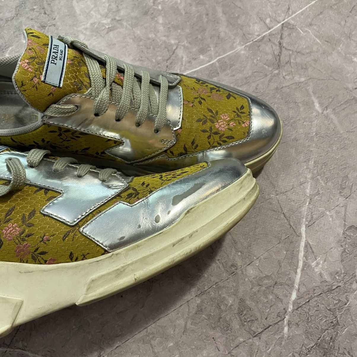Prada RARE ! PRADA SHOES FLOWERS Size US 10 / IT 40 - 4 Thumbnail