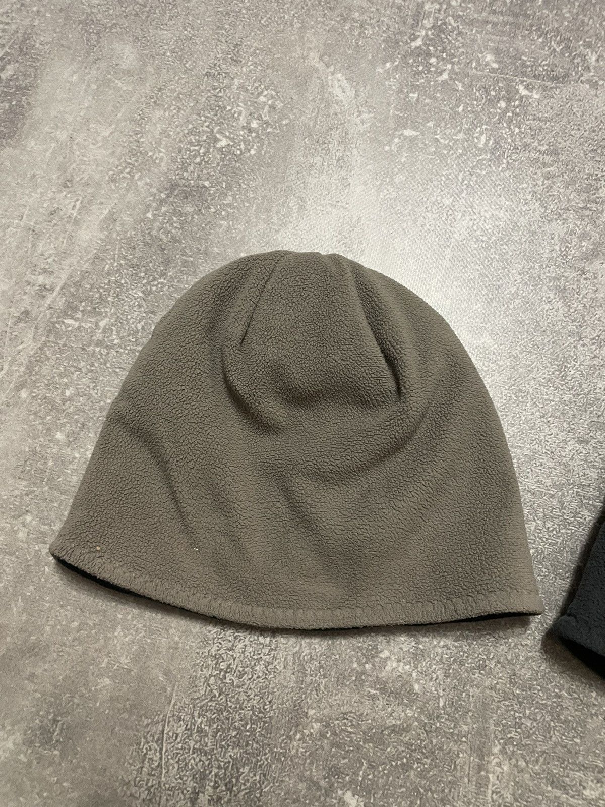 Nike x2 Vintage Nike Reversible Swoosh Logo Hat Size ONE SIZE - 16 Thumbnail