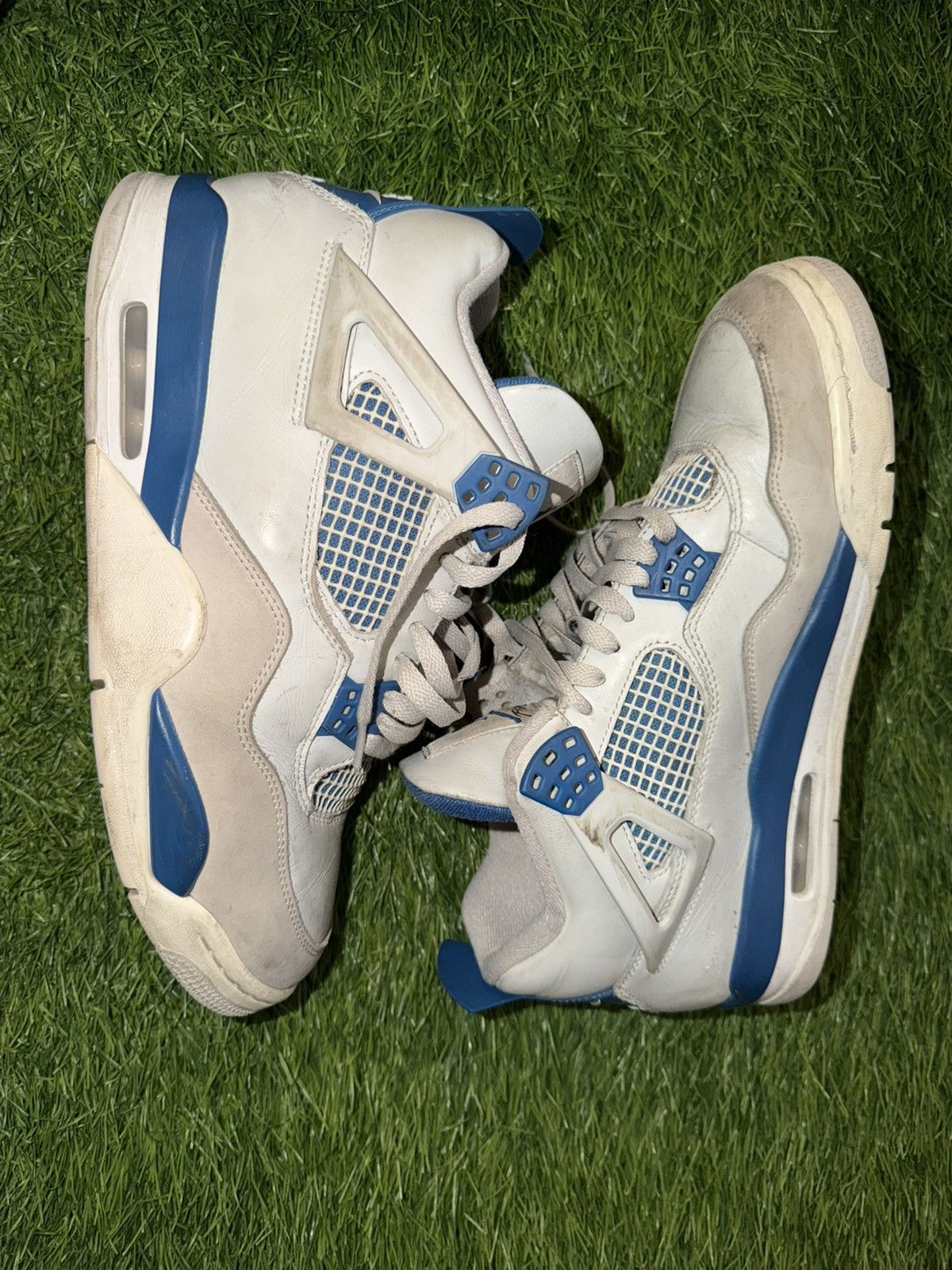 Jordan Brand AIR JORDAN 4 RETRO Military Blue -2024 Release Size US 10.5 / EU 43-44 - 6 Thumbnail