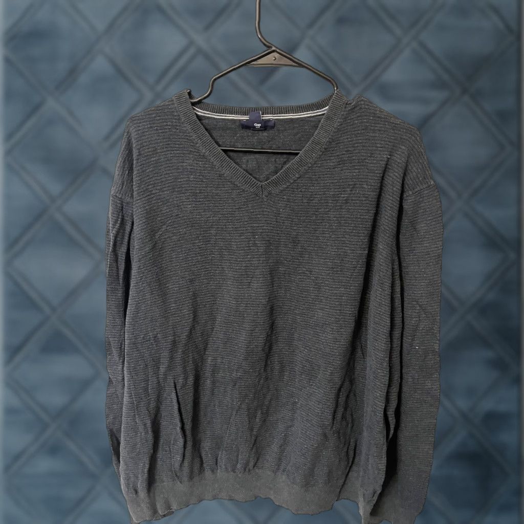 Gap Gap Sweater Men 2XL Gray Cotton V-Neck Pullover Sweatshirt Casual Knit Shirt Mens Size US XXL / EU 58 / 5 - 1 Thumbnail