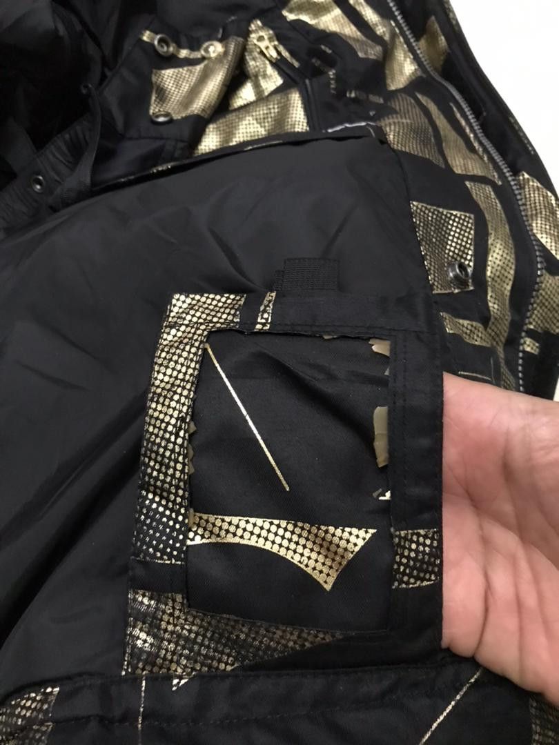 Fubu × If Six Was Nine FUBU BLACK GOLD SNOWBOARDING JACKET Size US XL / EU 56 / 4 - 10 Thumbnail