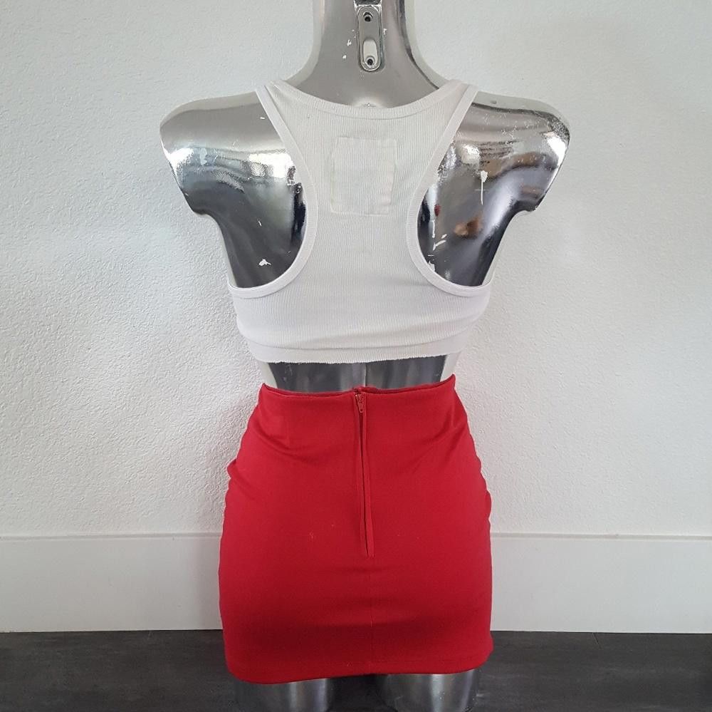 Designer Red Lined Zenana High Waisted Mini Size 28" / US 6 / IT 42 - 2 Thumbnail