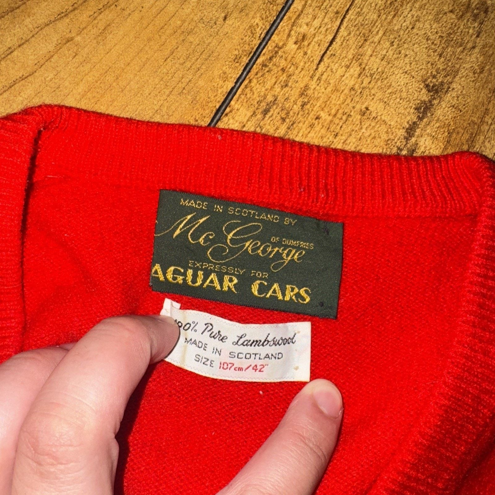 Vintage Vintage McGeorge of Dumfries Lambswool Sweater V Neck Red XL Size US XL / EU 56 / 4 - 5 Thumbnail
