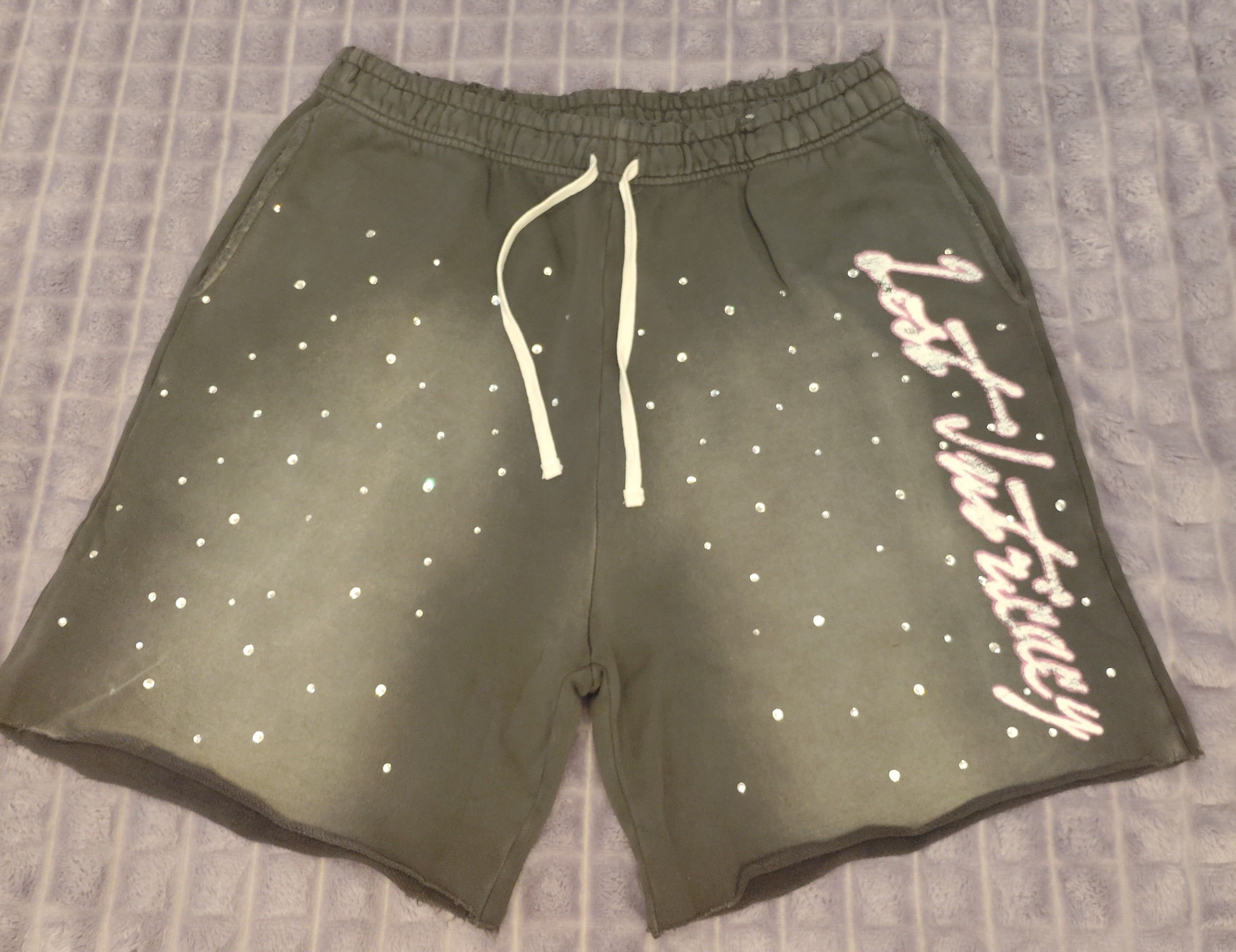 LOST INTRICACY Lost Intricacy Forbidden Love Shorts Brand New XXL Size US 40 / EU 56 - 3 Thumbnail